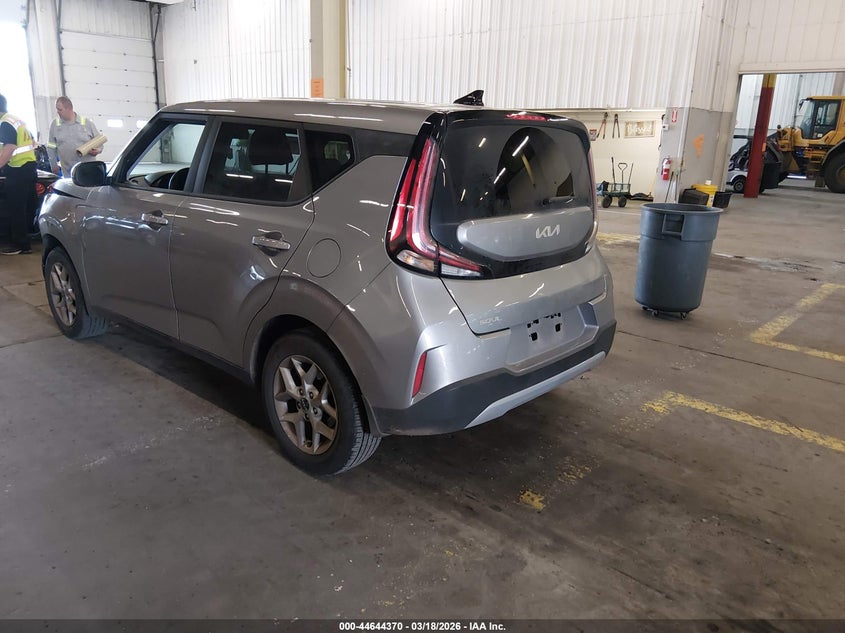 2023 Kia Soul Lx