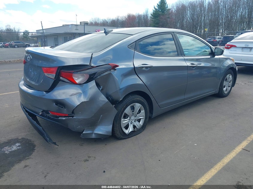 2016 Hyundai Elantra Se