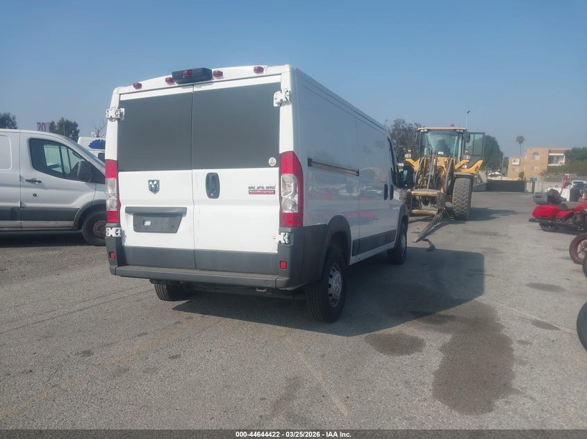 Vin: 3c6trvag5je109744, lot: 45141439, ram promaster 1500 low roof 136 wb 20184