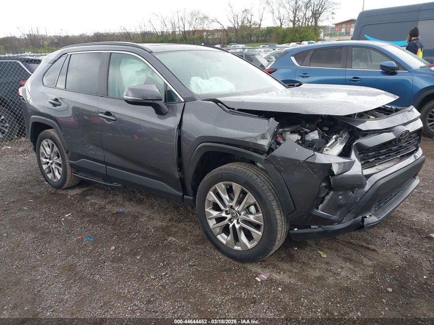 2024 Toyota Rav4 Xle Premium