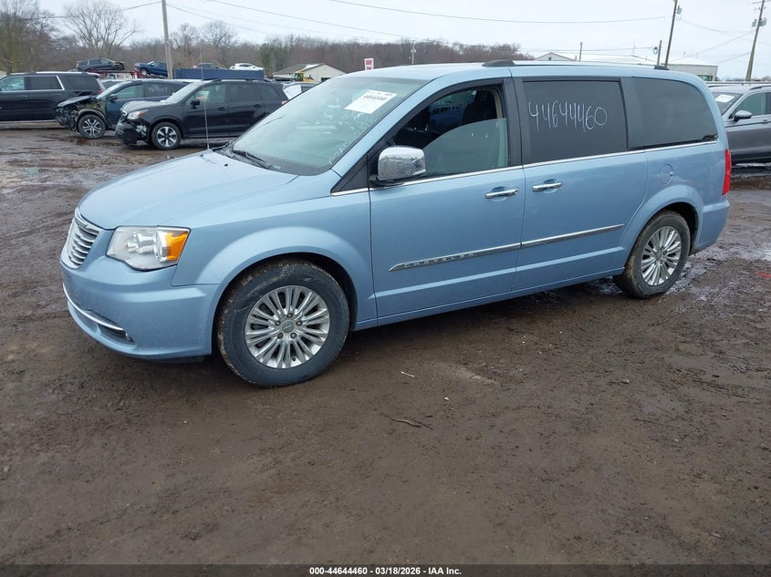 2016 Chrysler Town & Country Limited