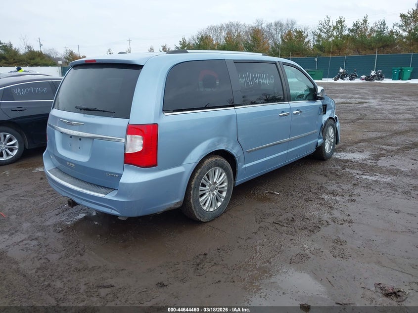 2016 Chrysler Town & Country Limited