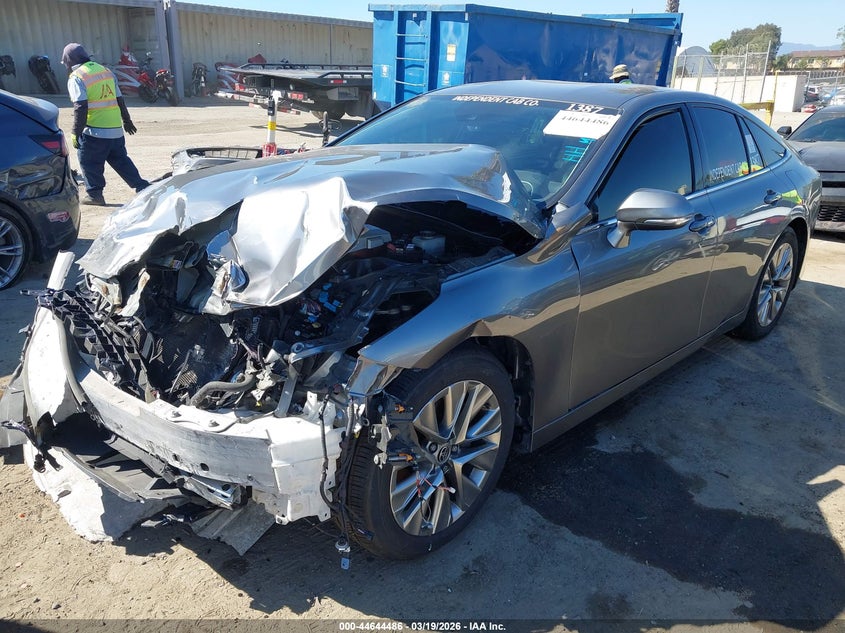 2021 TOYOTA MIRAI auction photo 2