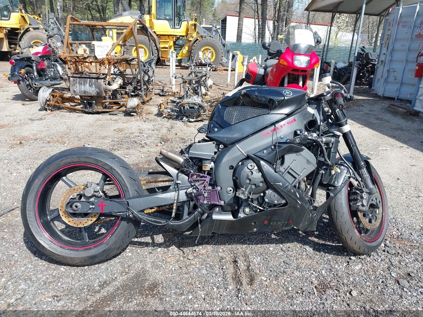 2005 Yamaha Yzfr1 VIN: JYARN13E85A010746 Lot: 44644574