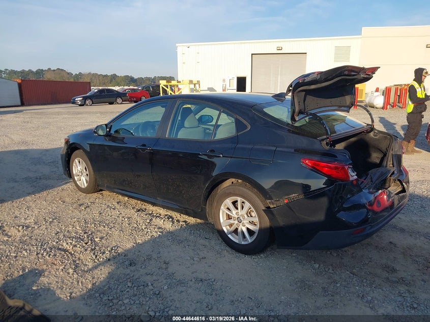2025 Toyota Camry Le