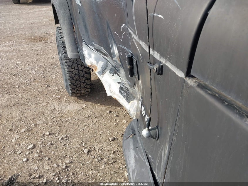 1994 Jeep Wrangler / Yj S VIN: 1J4FY19P1RP412662 Lot: 44644665