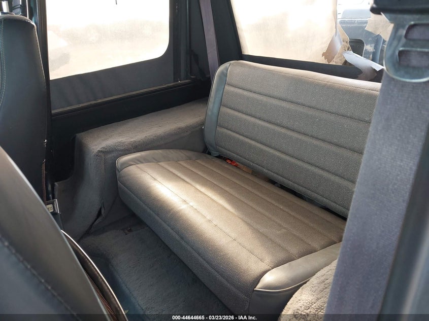 1994 Jeep Wrangler / Yj S VIN: 1J4FY19P1RP412662 Lot: 44644665