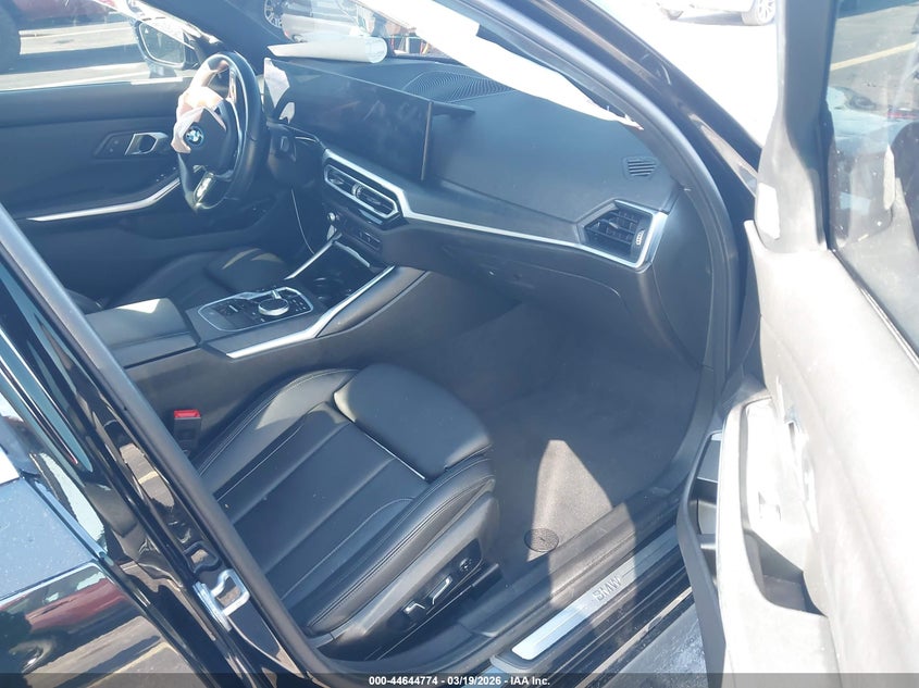 2024 BMW 330E xDrive