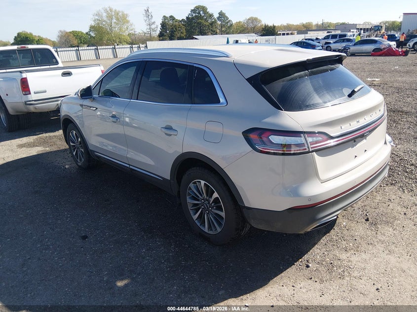 2022 Lincoln Nautilus Standard