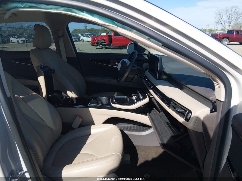 2022 Lincoln Nautilus Standard