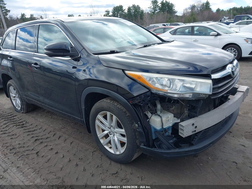 2015 Toyota Highlander Le V6