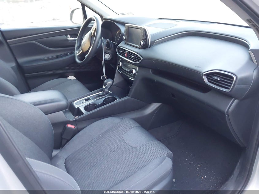 2019 Hyundai Santa Fe Se