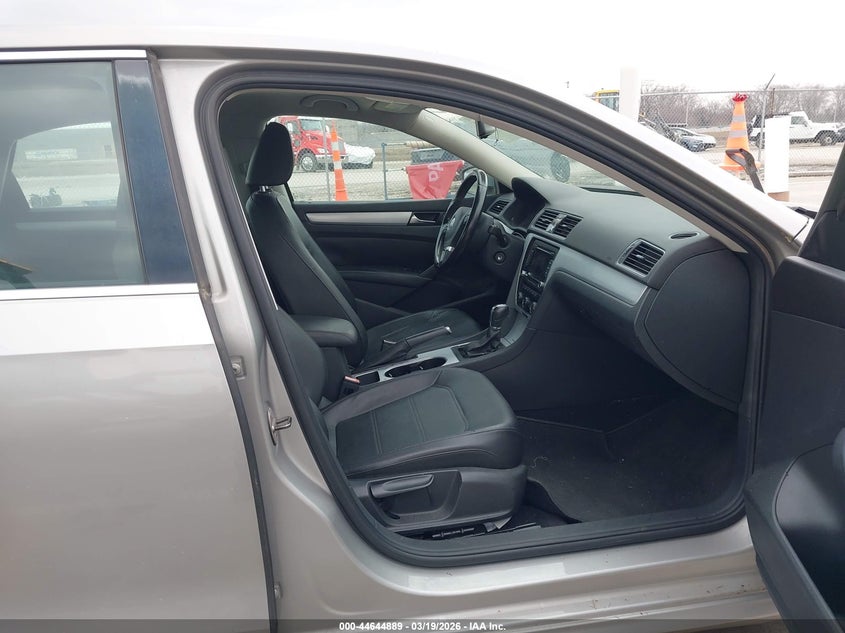 2013 Volkswagen Passat 2.0L Tdi Se