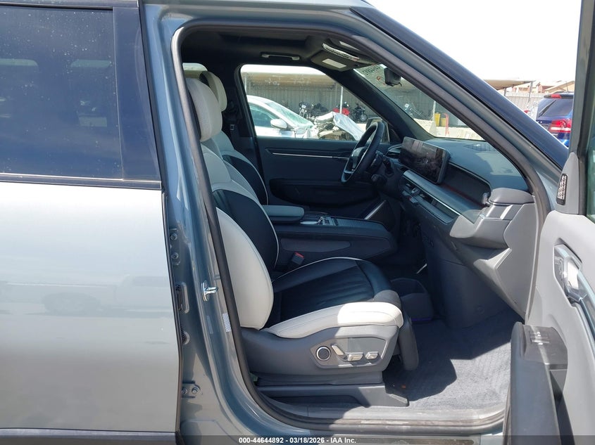 2025 KIA EV9 auction photo 5