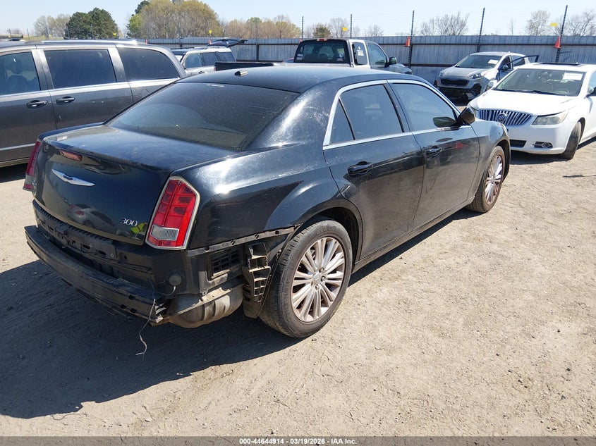 2013 Chrysler 300 Motown