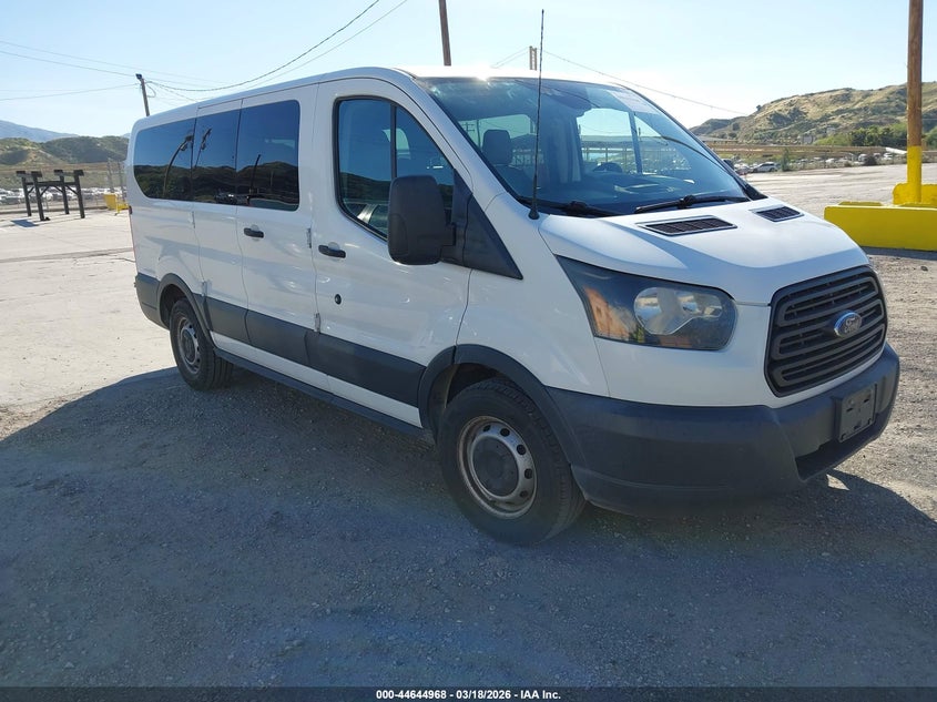 2017 Ford Transit-150 Xl