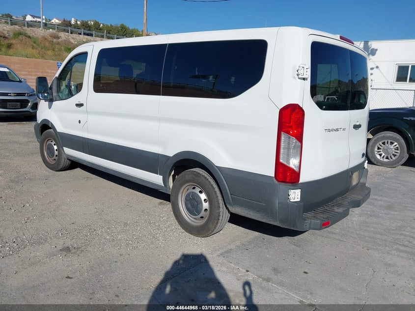 2017 Ford Transit-150 Xl