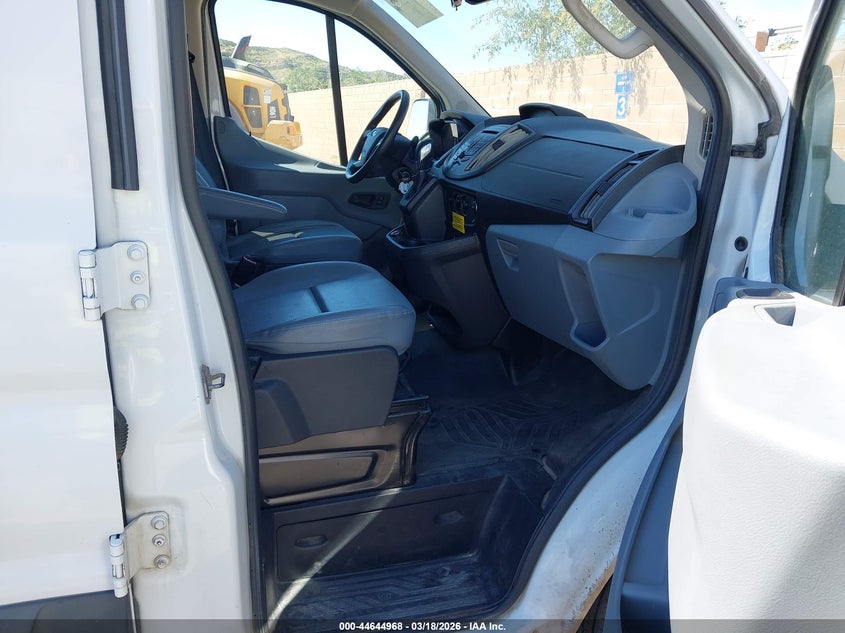 2017 Ford Transit-150 Xl