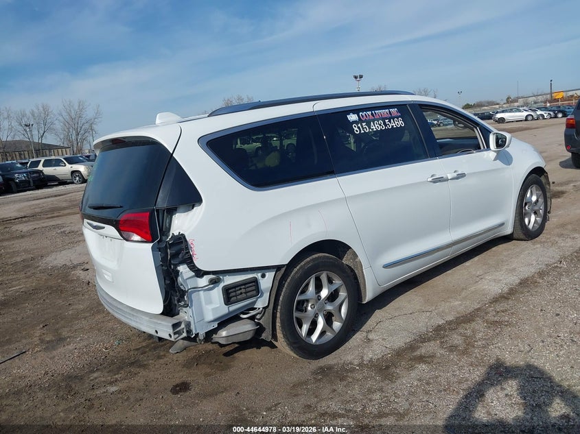 Vin: 2c4rc1eg1lr138229, lot: 45141995, chrysler pacifica touring l plus 20204