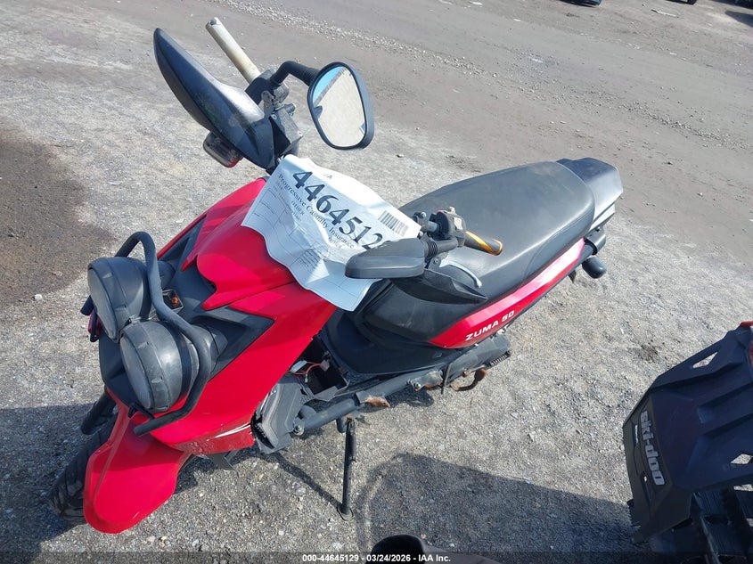 VIN: LL0TCAPD6JY114001 2018 YNGF 49CC SCOOTER