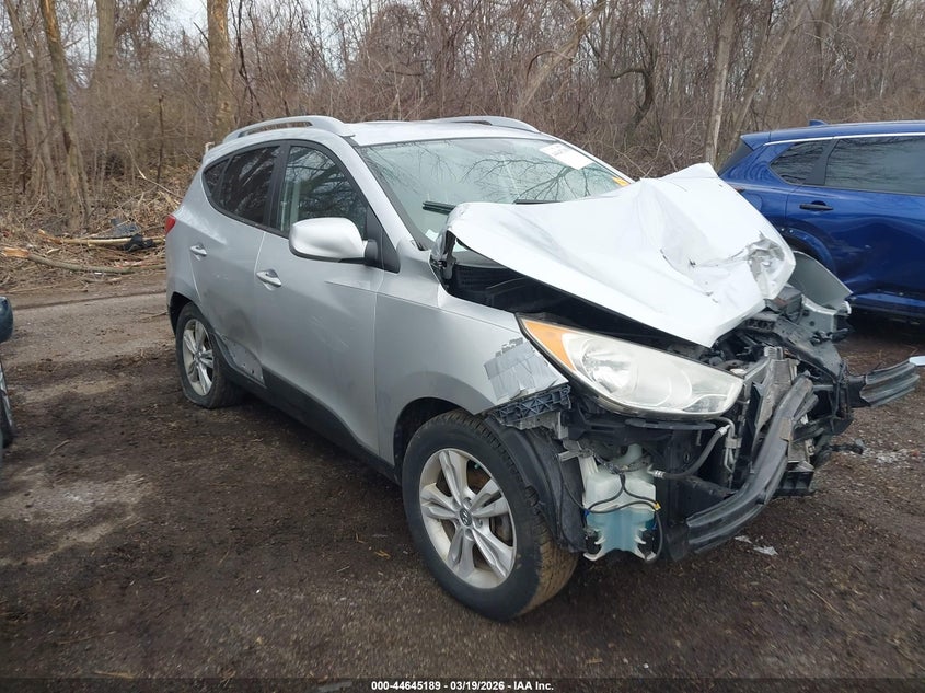 2011 HYUNDAI TUCSON GLS