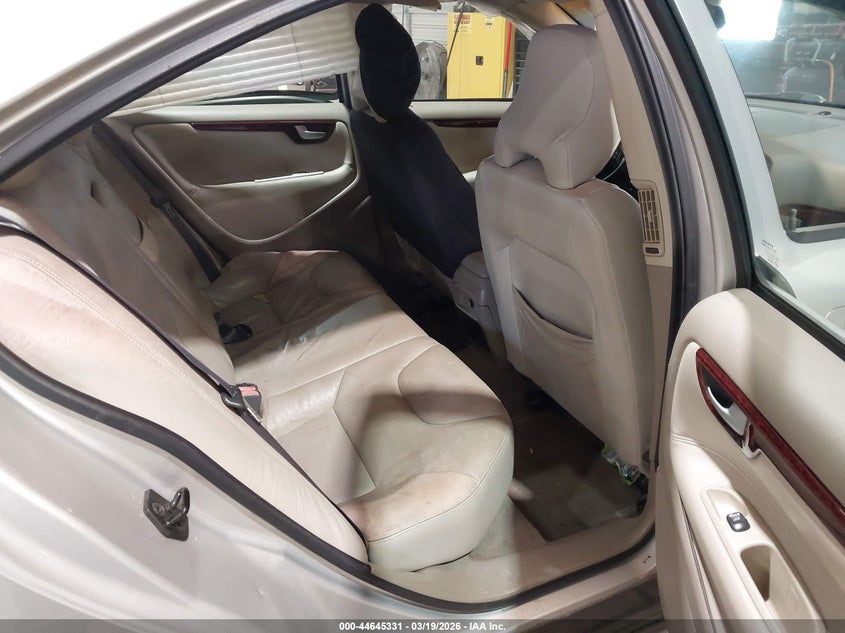 2004 Volvo S60 2.4 VIN: YV1RS61T842419165 Lot: 44645331