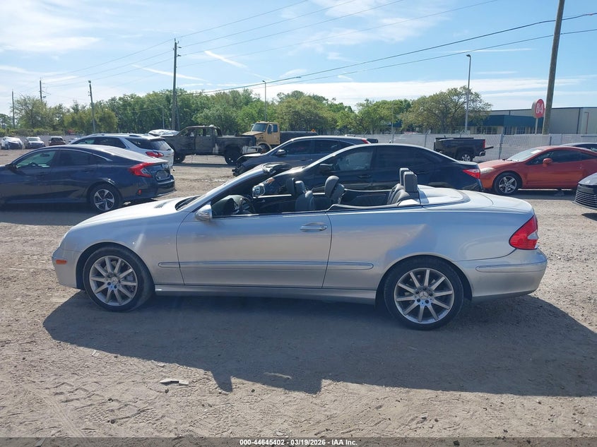 2007 Mercedes-Benz Clk 350 VIN: WDBTK56G57F226355 Lot: 44645402