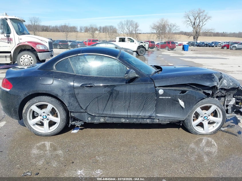 2013 BMW Z4 Sdrive28I VIN: WBALL5C51DJ104003 Lot: 44645444