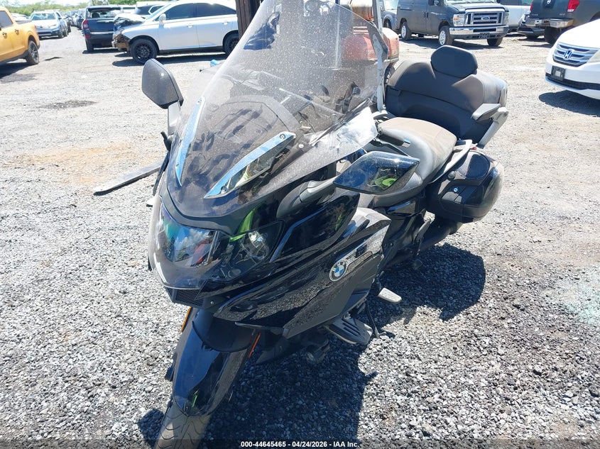 2018 BMW K1600 auction photo 2