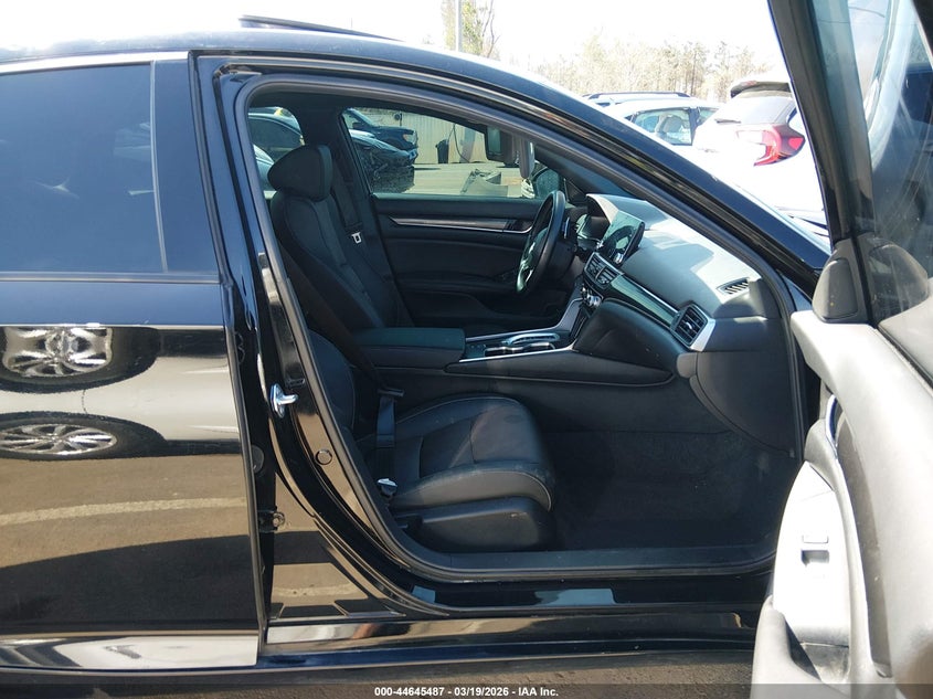 2022 HONDA ACCORD auction photo 5