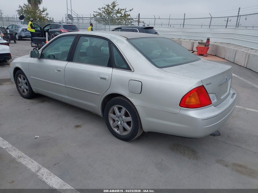 2001 Toyota Avalon Xls