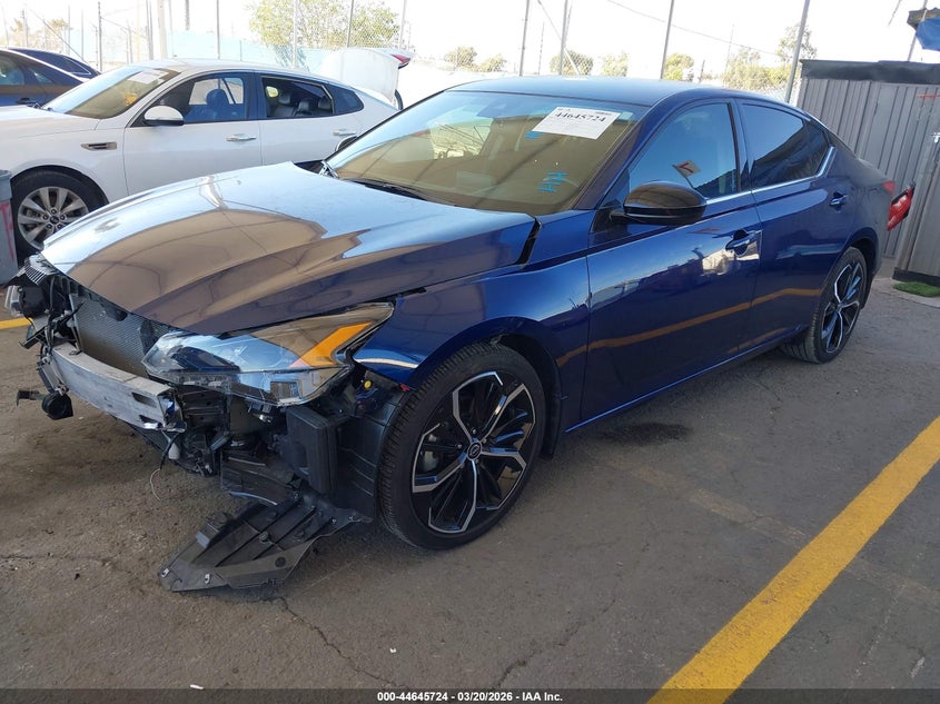 2024 Nissan Altima Sr Fwd