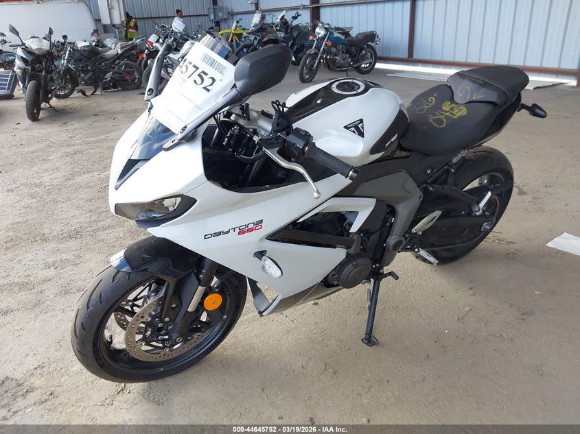 2025 Triumph Motorcycle Daytona 660