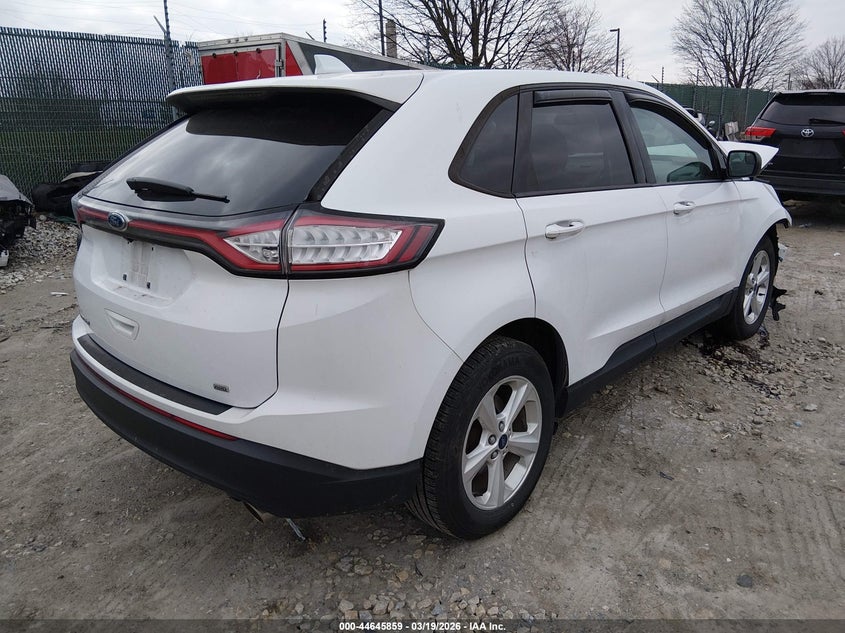 2015 Ford Edge Se