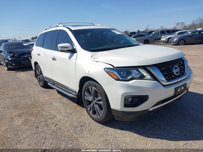 2018 Nissan Pathfinder Platinum
