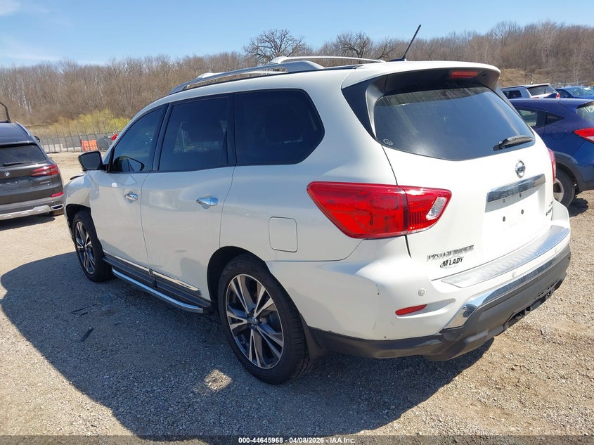 2018 Nissan Pathfinder Platinum