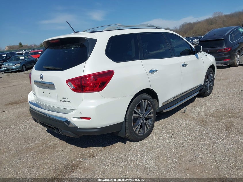 2018 Nissan Pathfinder Platinum