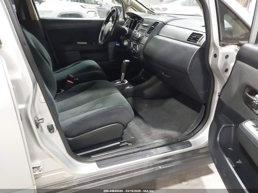 2012 Nissan Versa 1.8 1.8 S silver Lot 111044646058 Vin 3N1BC1CP6CK251023