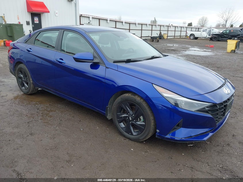 2022 HYUNDAI ELANTRA SEL