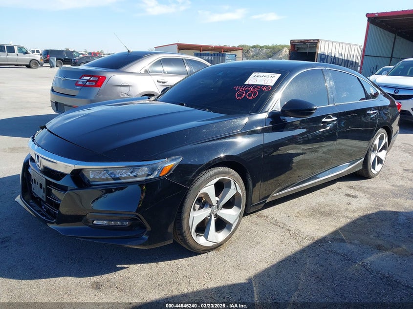 2019 HONDA ACCORD TOURING 2.0T — Фото 2