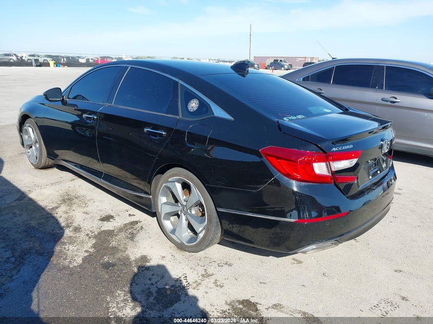 2019 HONDA ACCORD TOURING 2.0T — Фото 3