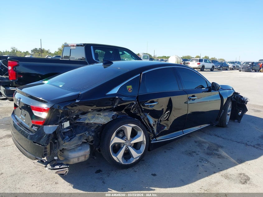 2019 HONDA ACCORD TOURING 2.0T — Фото 6
