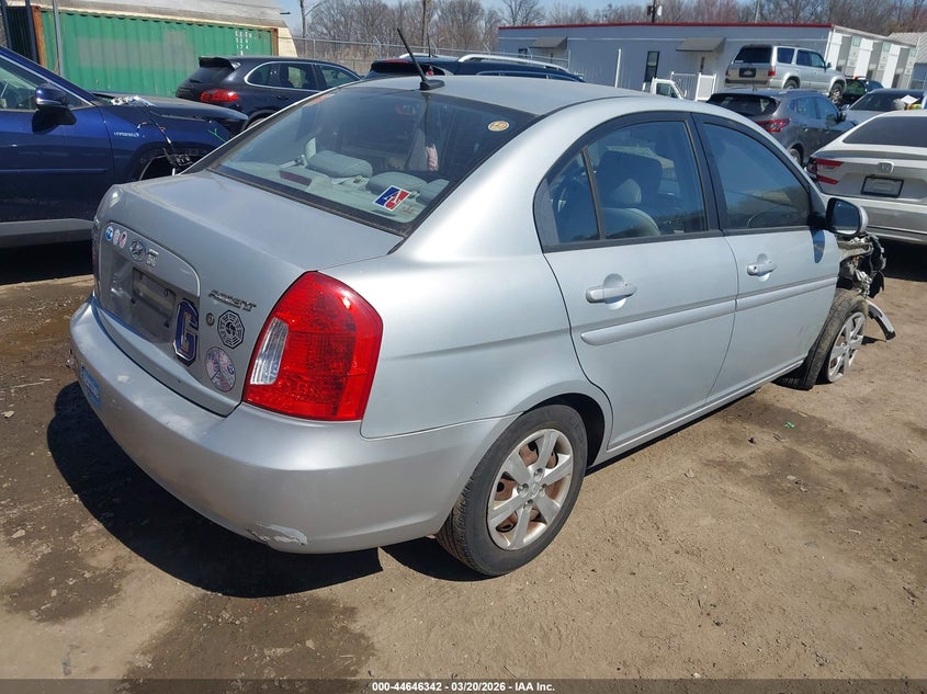 2010 Hyundai Accent Gls