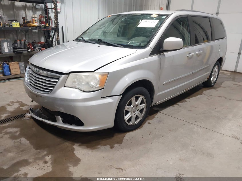 2012 Chrysler Town & Country Touring