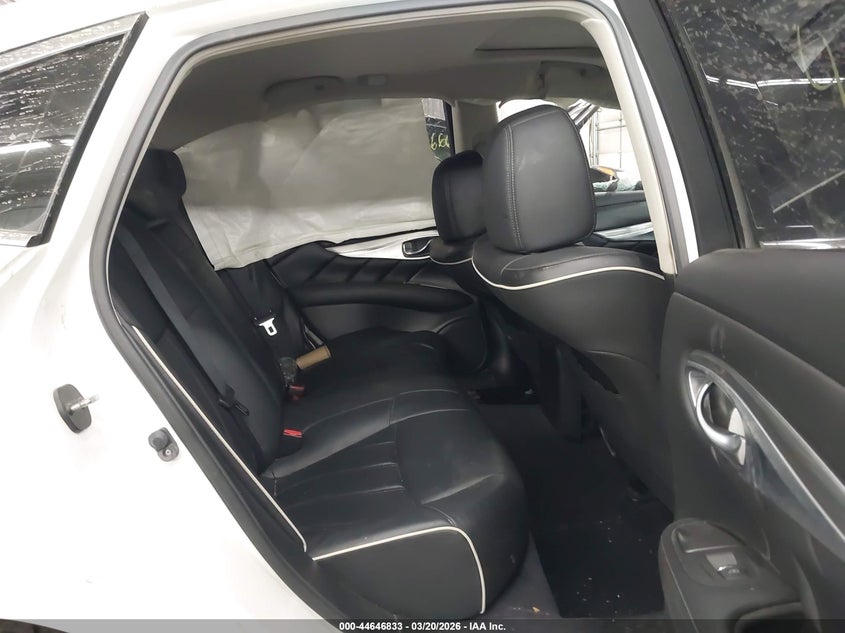 2018 Infiniti Q70 3.7X Luxe VIN: JN1BY1AR2JM220726 Lot: 44646833