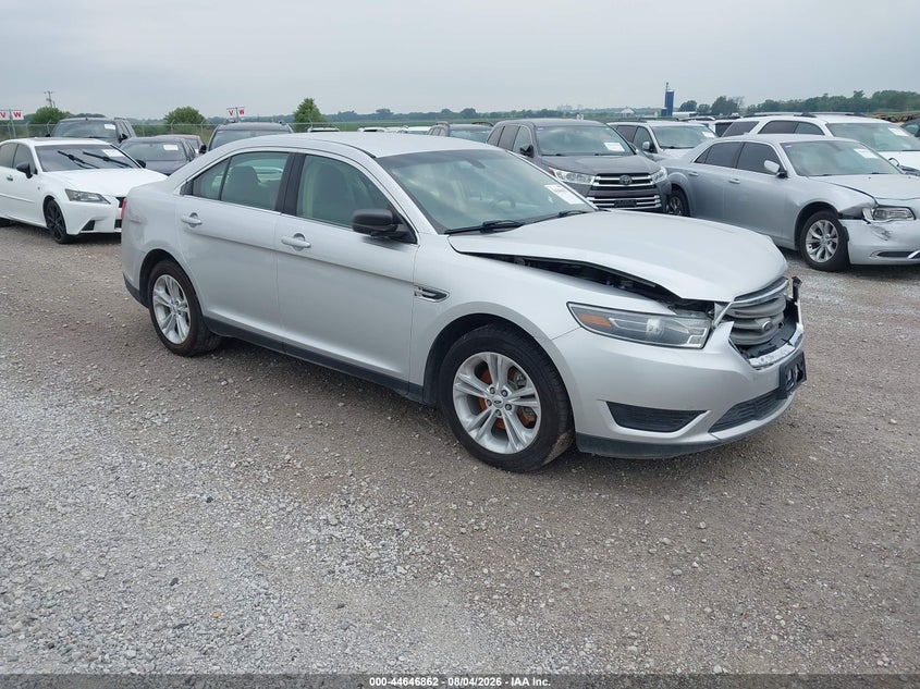 Vin: 1fahp2d82fg159876, lot: 45143879, ford taurus se 2015 img_1