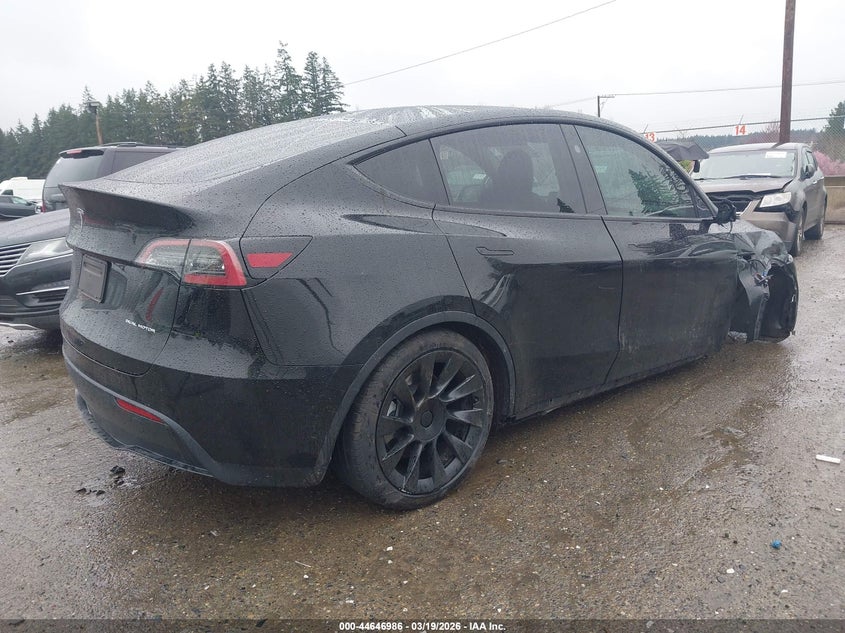 2024 Tesla Model Y Long Range Dual Motor All-Wheel Drive