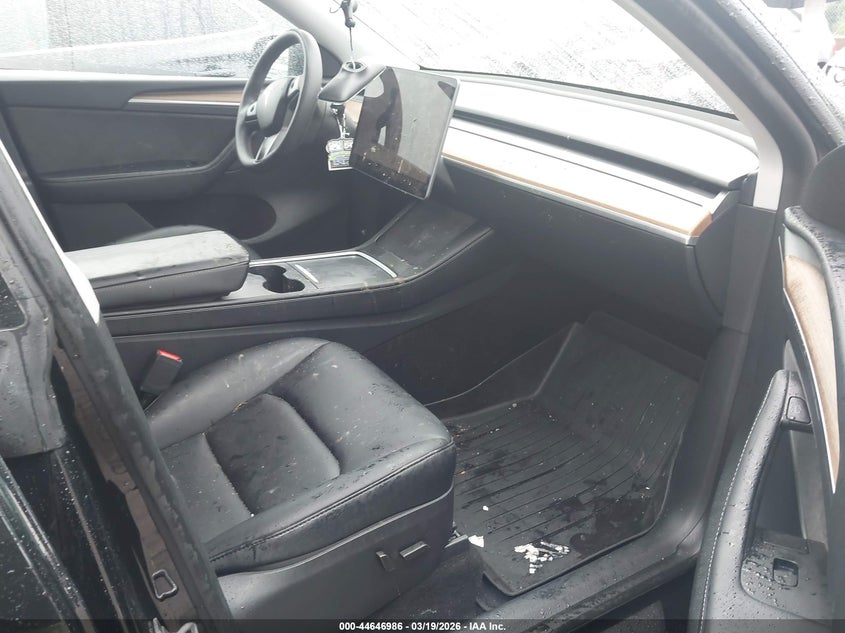 2024 Tesla Model Y Long Range Dual Motor All-Wheel Drive