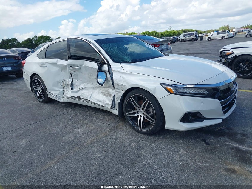 2022 HONDA ACCORD TOURING