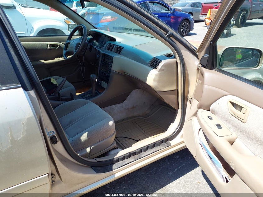 2001 Toyota Camry Le